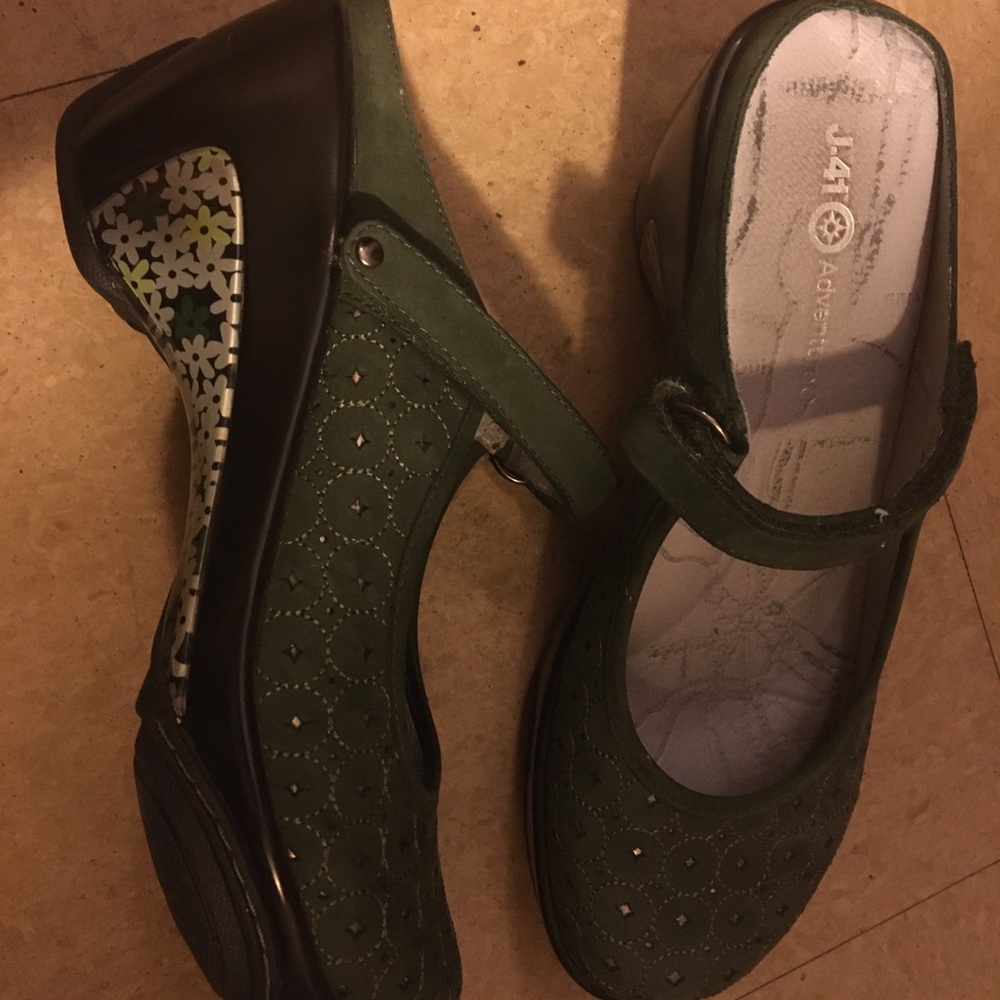 J-41 Adventure on Mary Jane mules